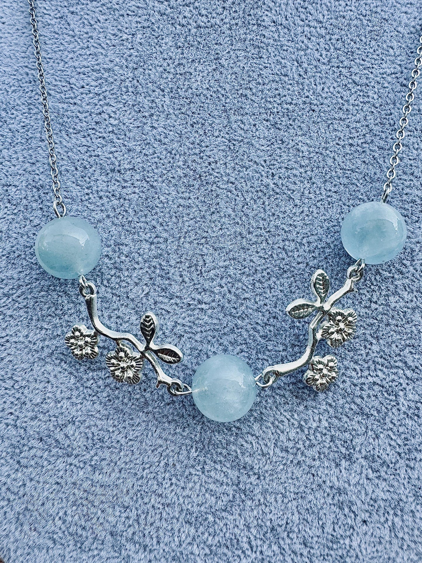 Collier chaîne et perle en aigue marine pierre semi précieuse - Creation by L