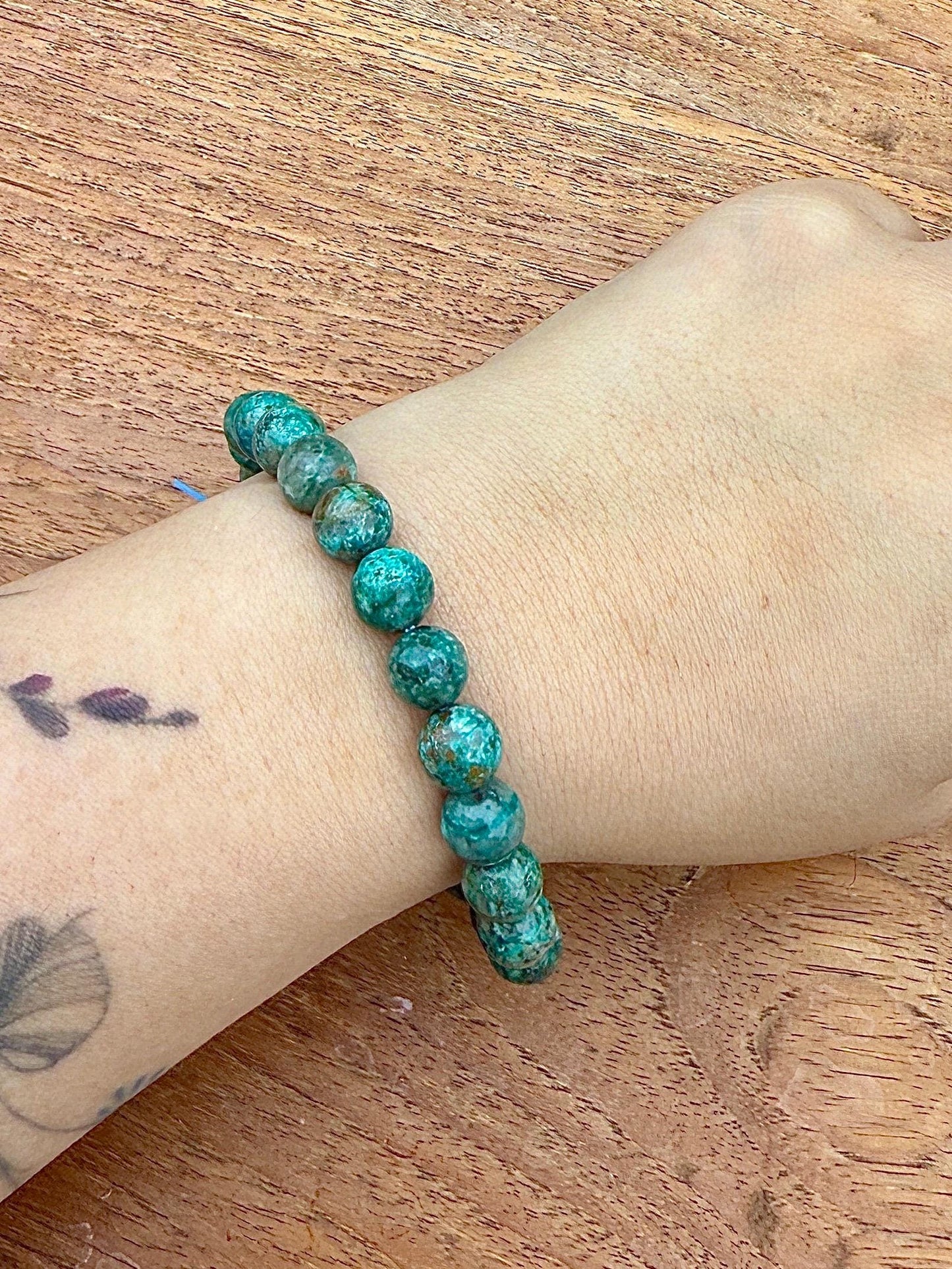 Bracelet en perles rondes en azurite pierre semi précieuse