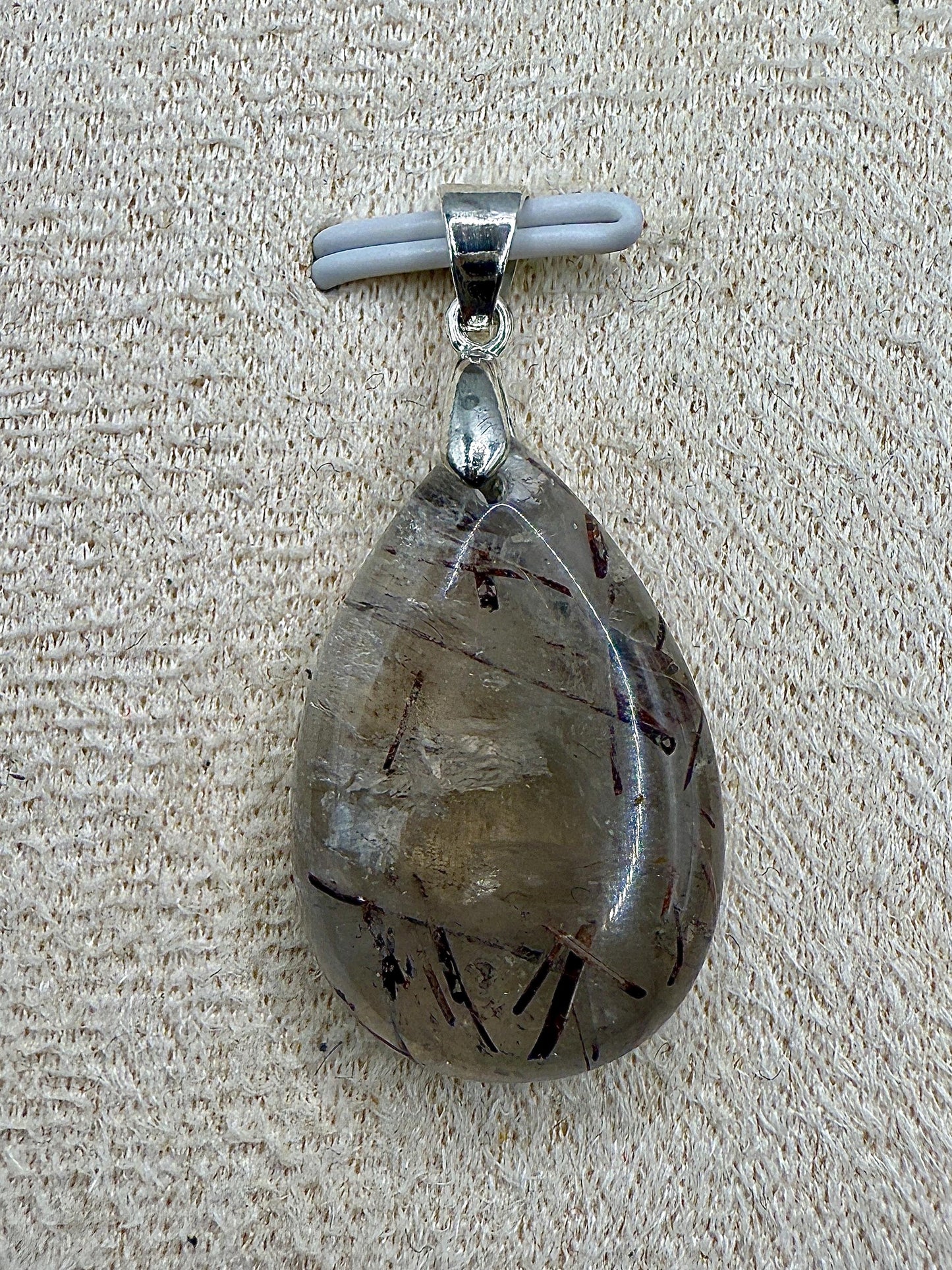 Pendentif diamant en pierre naturelle semi précieuse et argent
