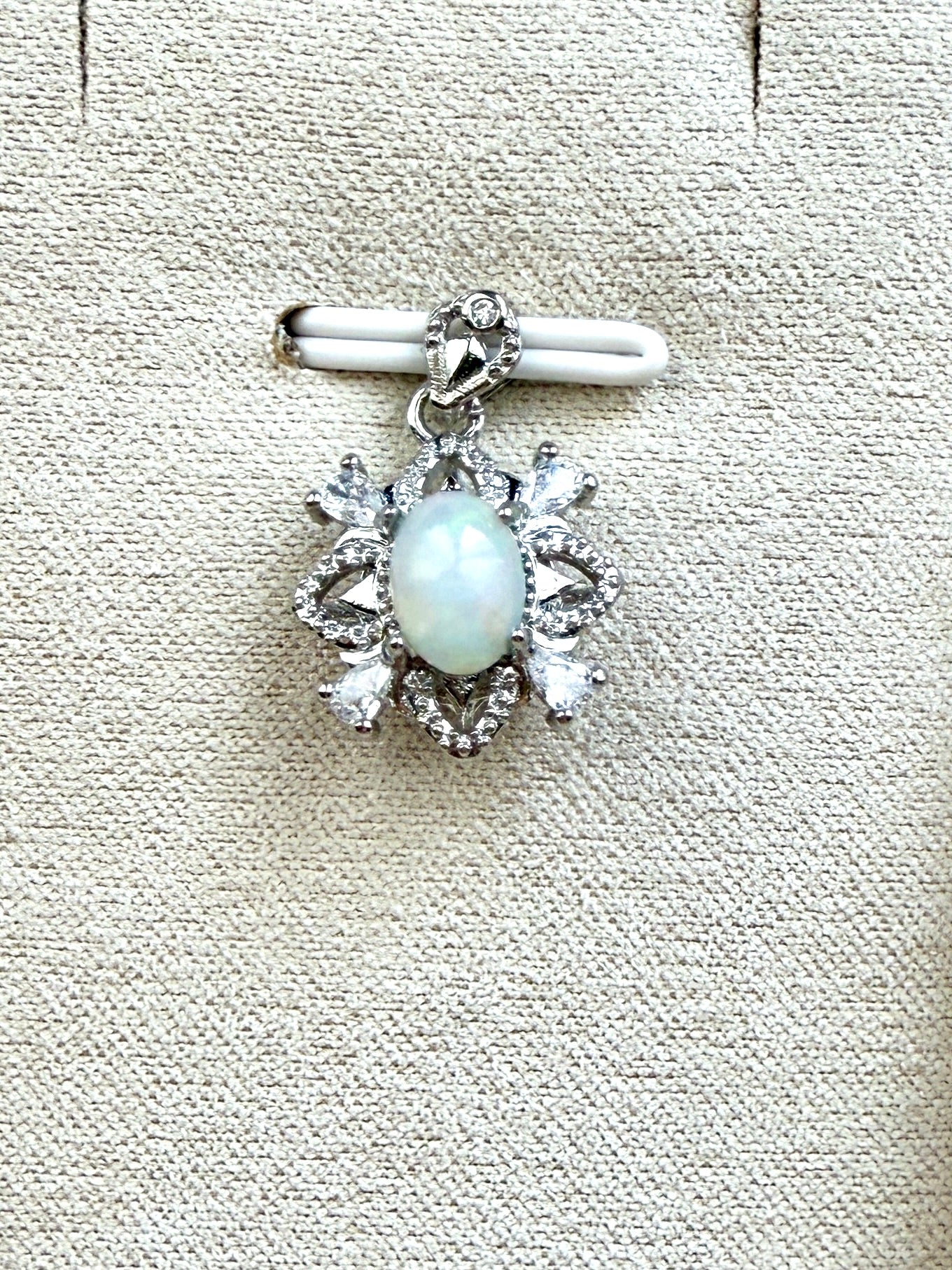 Pendentif en pierre naturelle semi précieuse