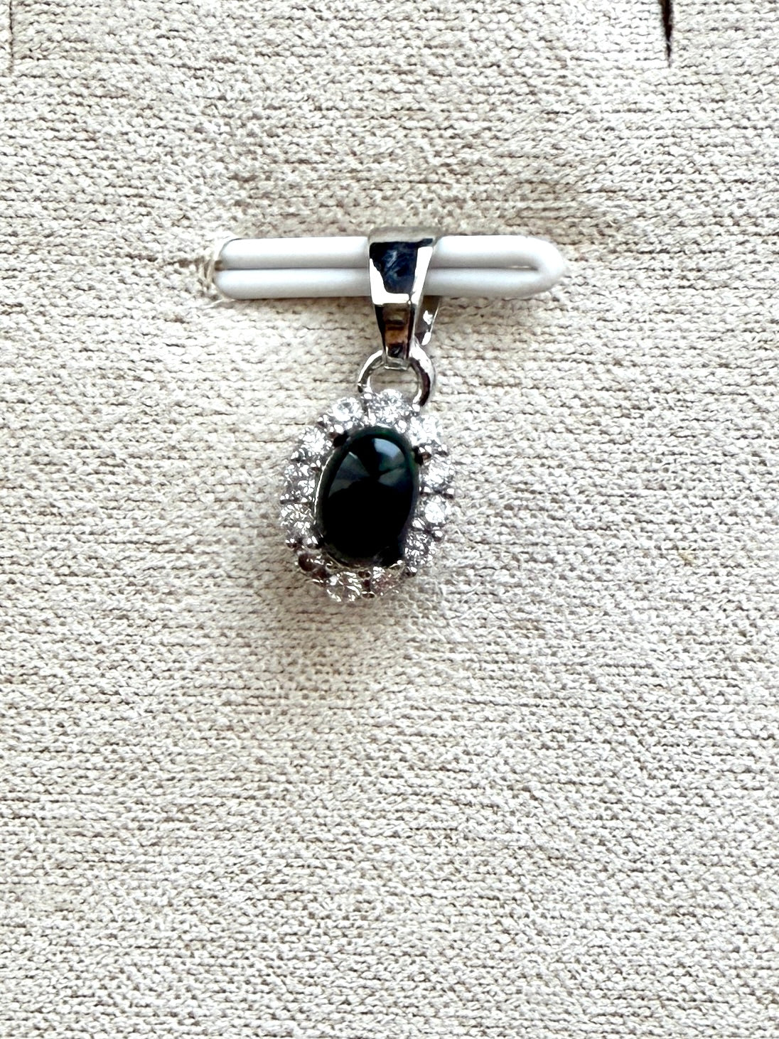 Pendentif en pierre naturelle semi précieuse
