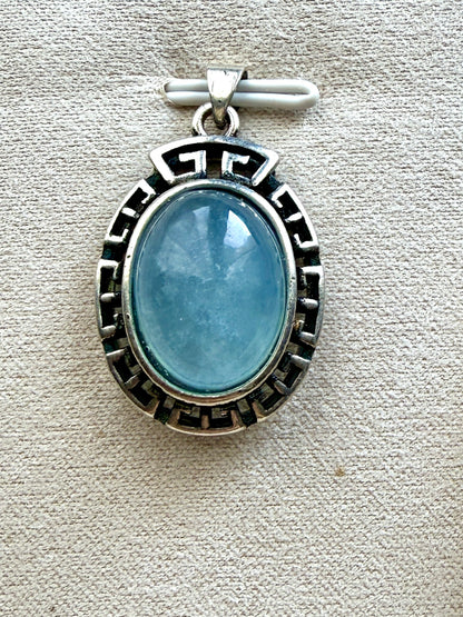 Pendentif en pierre naturelle semi précieuse