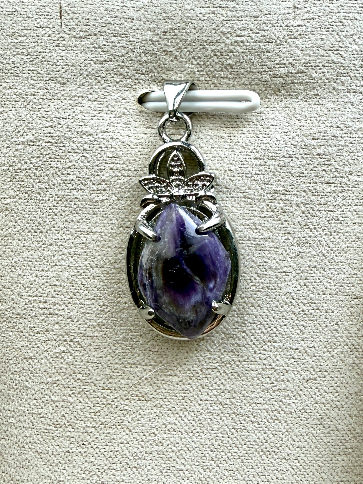 Pendentif en pierre naturelle semi précieuse