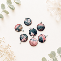 Pendentif rhodonite pierre semi précieuse