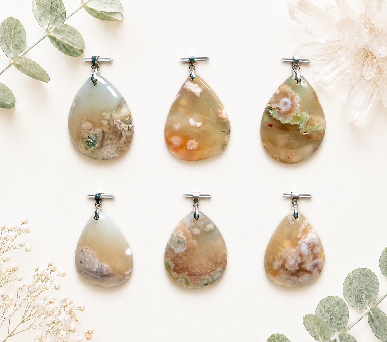 Pendentif agate fleurs pierre semi precieuse
