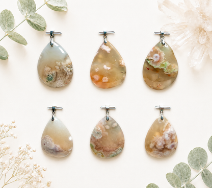 Pendentif agate fleurs pierre semi precieuse