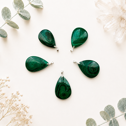 Pendentif malachite pierre semi précieuse