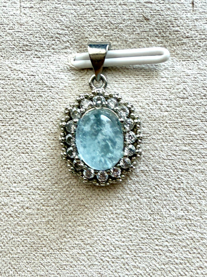 Pendentif en pierre naturelle semi précieuse