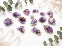 Mignonne petite figurine en amethyste et agate mexicaine pierre naturelle semi précieuse