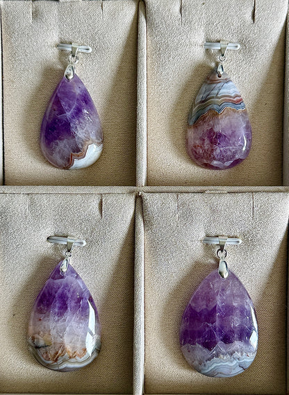 Pendentif en améthyste et agate dentelle blanche pierre naturelle semi précieuse