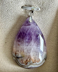 Pendentif en améthyste et agate dentelle blanche pierre naturelle semi précieuse