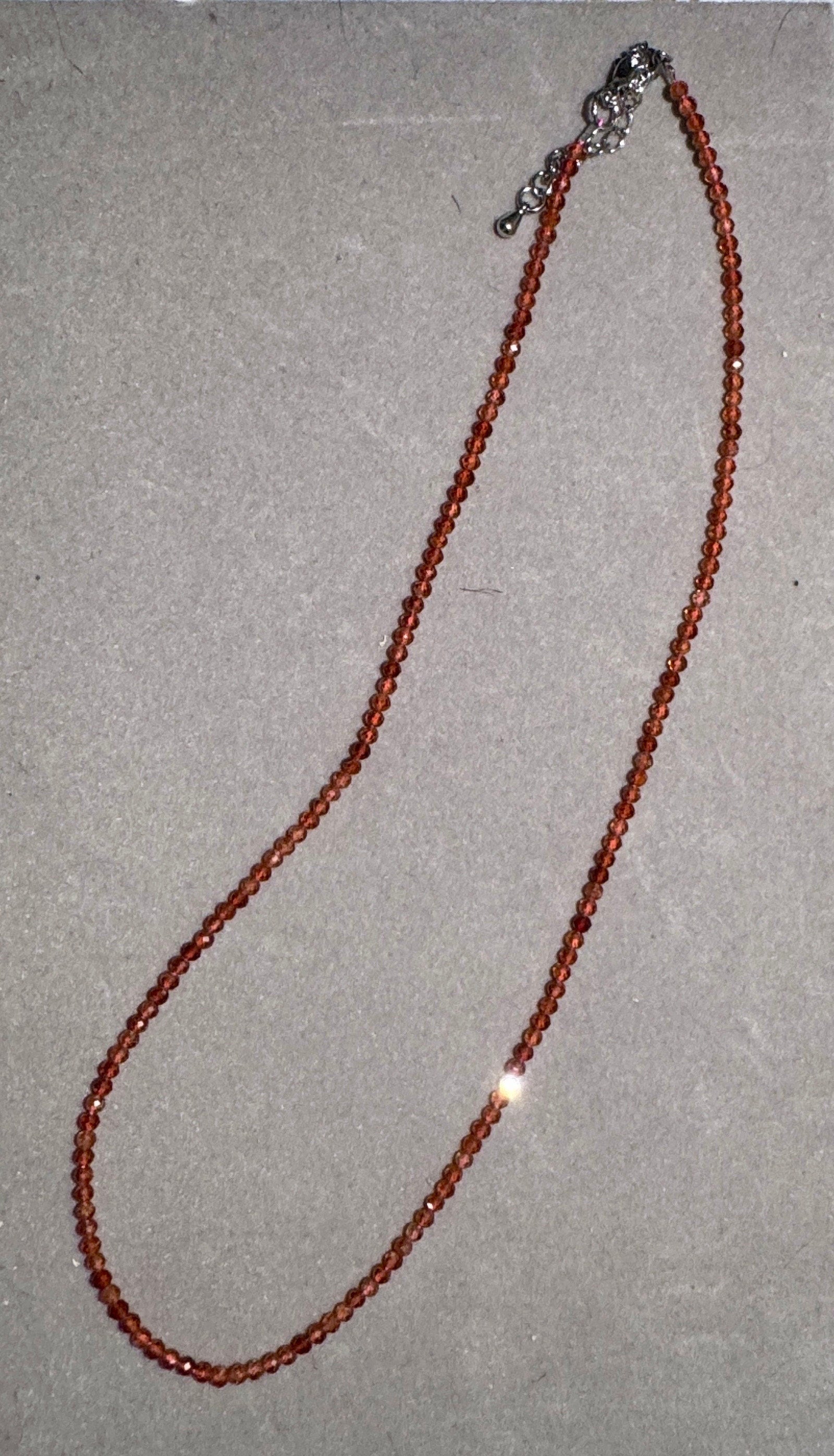 Collier en grenat orange pierre naturelle semi précieuse