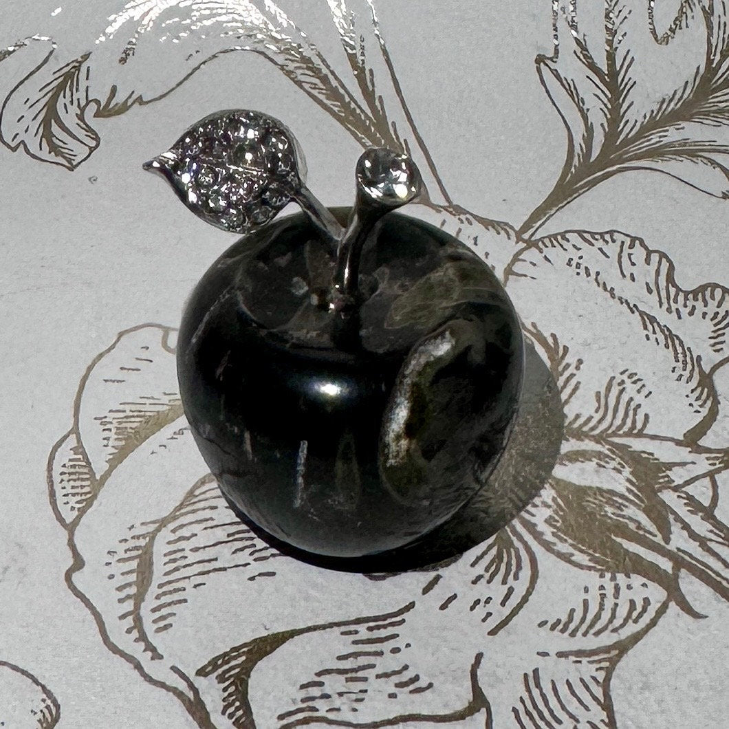 Mini pomme en pierre semi précieuses