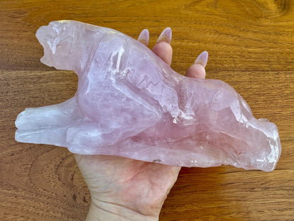 Magnifique sculpture de tigre en quartz rose pierre naturelle semi precieuse