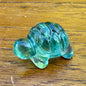 Mignonne mini figurine en fluorite pierre naturelle semi précieuses