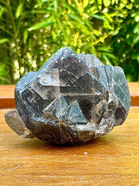 Fluorite noire brute pierre semi precieuse