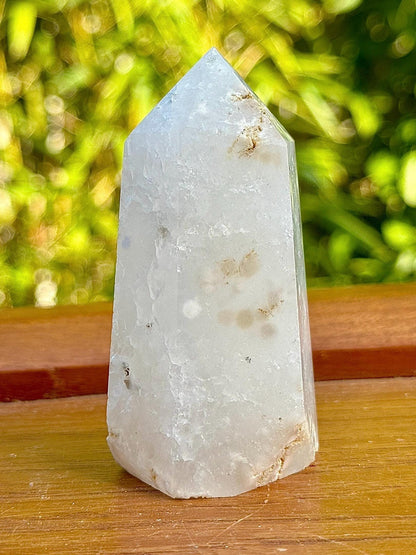 Tour en quartz laiteux pierre naturel semi précieuse