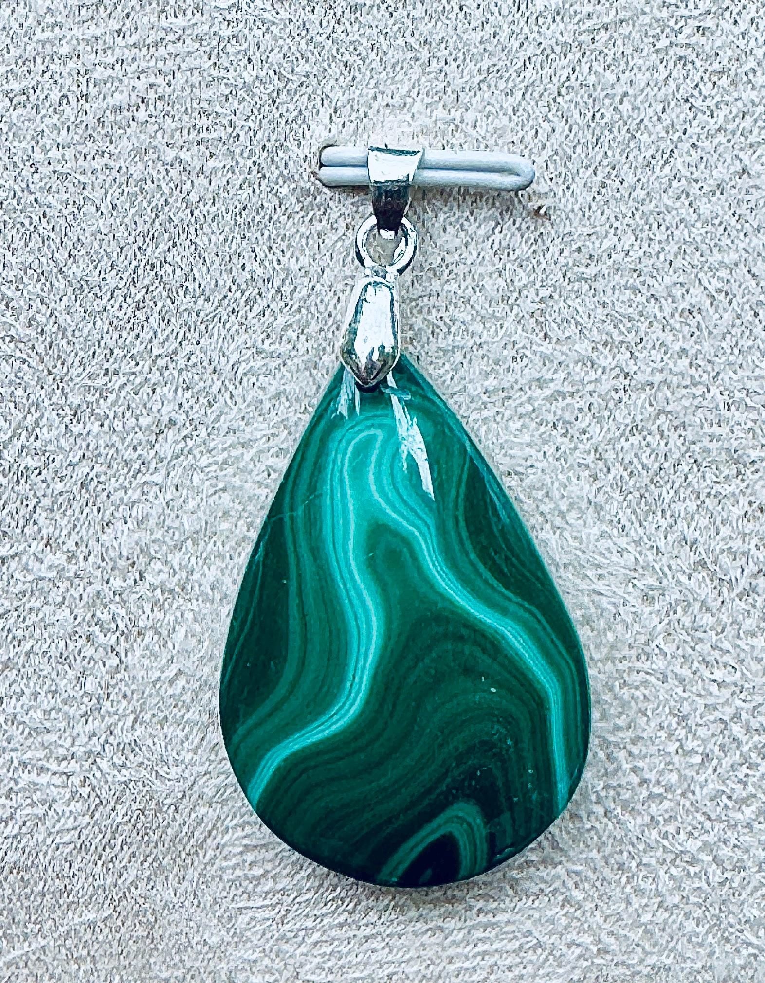 Pendentif malachite pierre semi précieuse