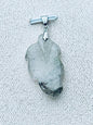 Pendentif feuille en lodolite - quartz jardin pierre naturelle semi précieuse