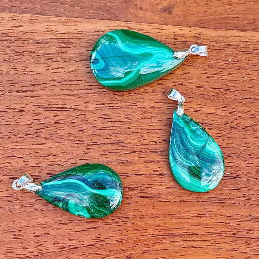 Pendentif malachite pierre semi précieuse