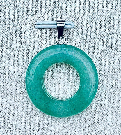 Collier pendentif cercle en pierre naturelle