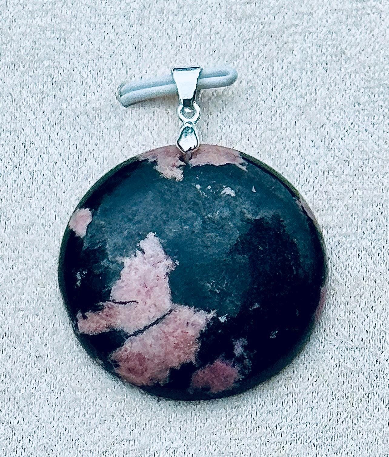 Pendentif rhodonite pierre semi précieuse