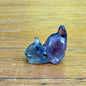 Mignonne mini figurine en fluorite pierre naturelle semi précieuses