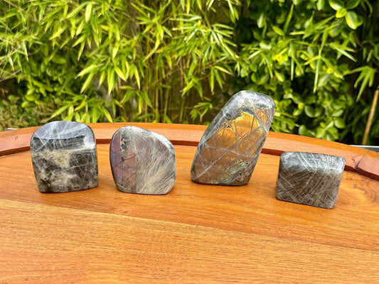 Labradorite forme libre