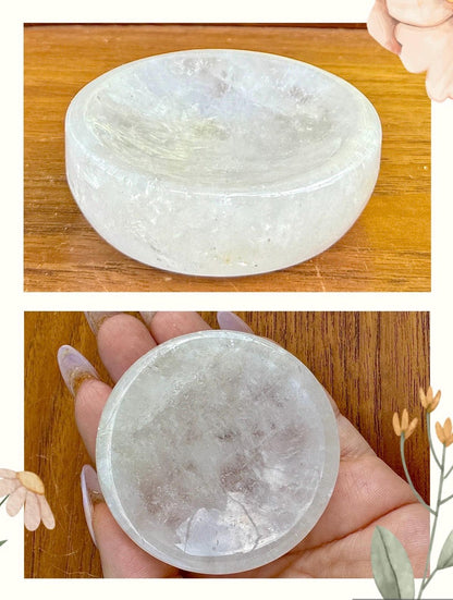 Petite coupelle ronde en quartz cristal de roche - support pour les bijoux