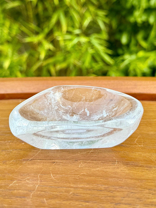 Coupelle en quartz cristal de roche - support pour les bijoux