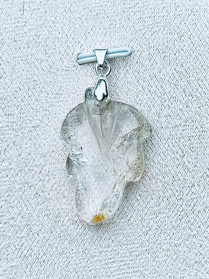 Pendentif feuille en lodolite - quartz jardin pierre naturelle semi précieuse