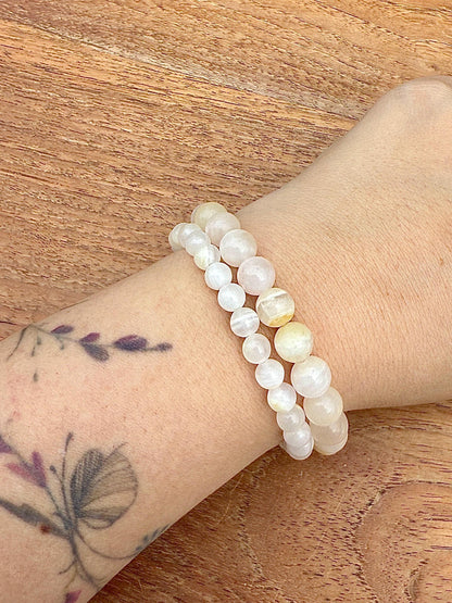 Bracelet perles rondes en calcite miel pierre semi précieuse