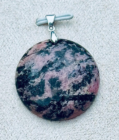 Pendentif rhodonite pierre semi précieuse