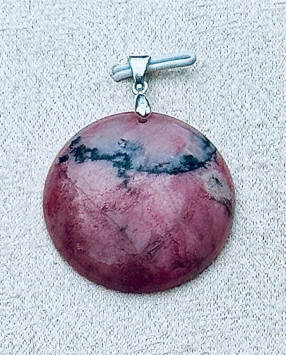 Pendentif rhodonite pierre semi précieuse