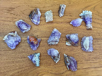 Mignonne petite figurine en amethyste et agate mexicaine pierre naturelle semi précieuse