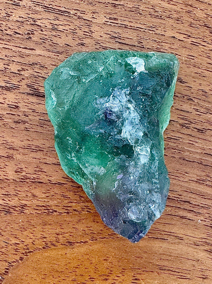 Morceau fluorite brute pierre semi precieuse