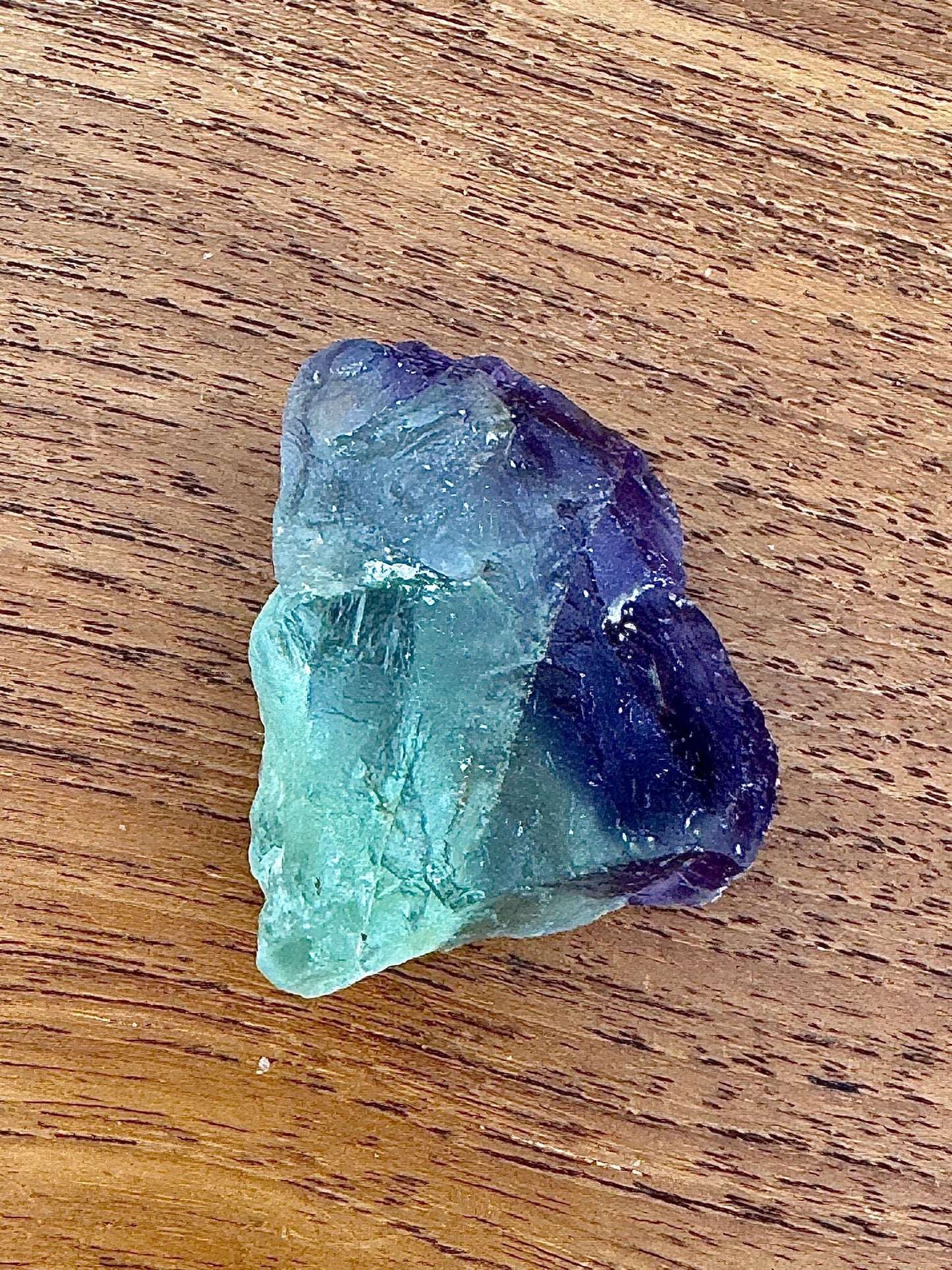 Morceau fluorite brute pierre semi precieuse