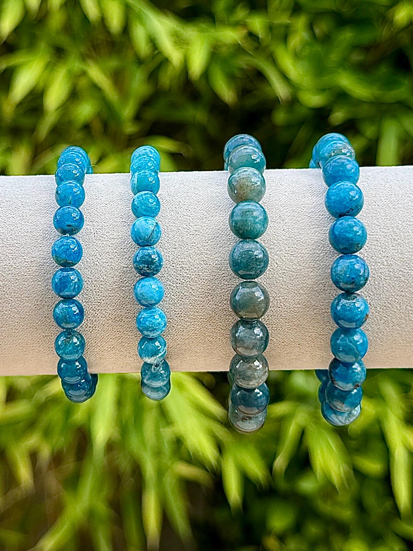 Bracelet en apatite pierre semi précieuse