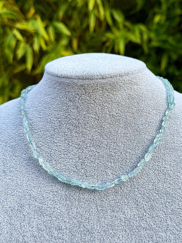 Collier en aigue marine pierre naturelle semi précieuse