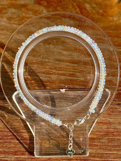 Bracelet en opale éthiopienne pierre semi précieuse