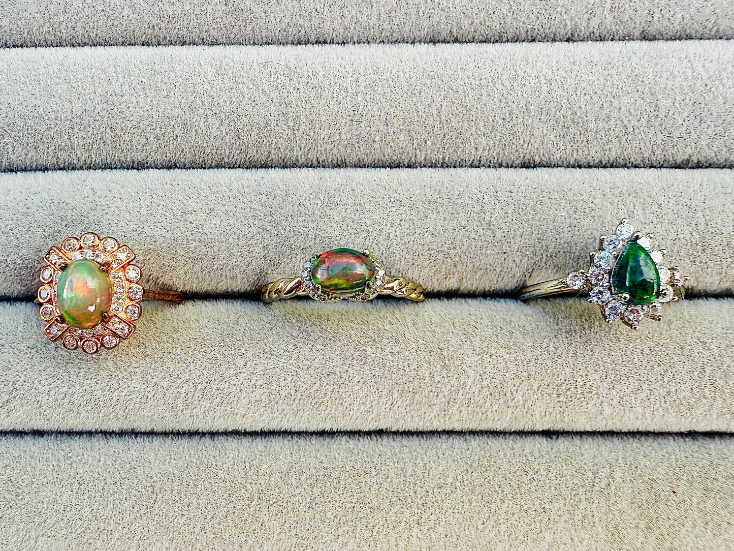 Bague en argent 925 et opale pierre semi précieuse