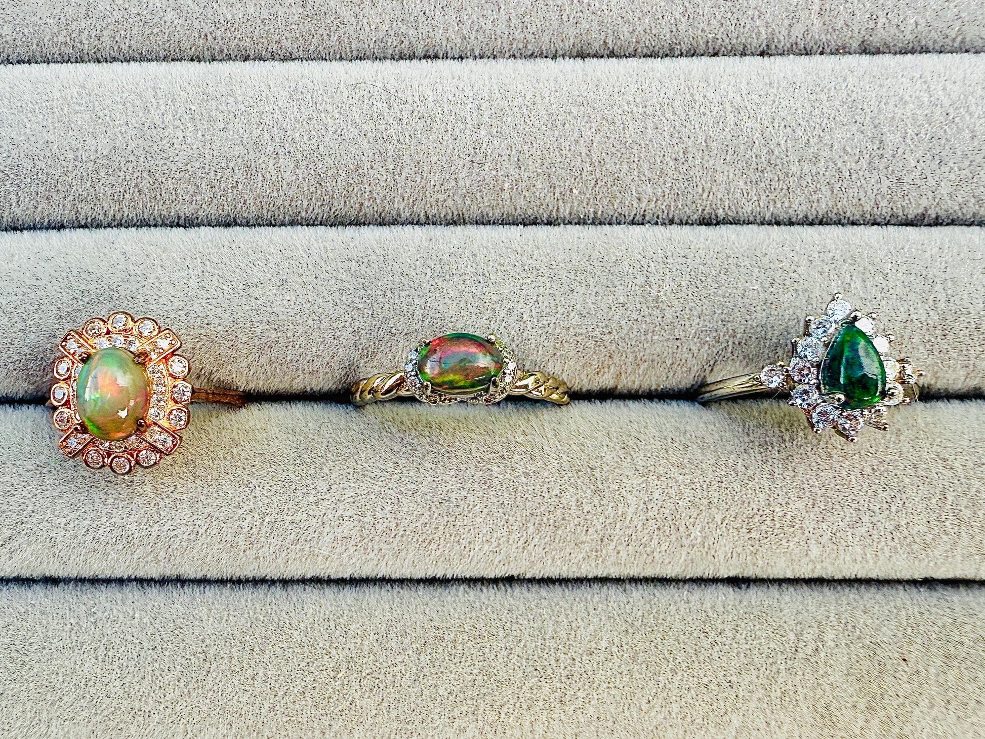 Bague en argent 925 et opale pierre semi précieuse