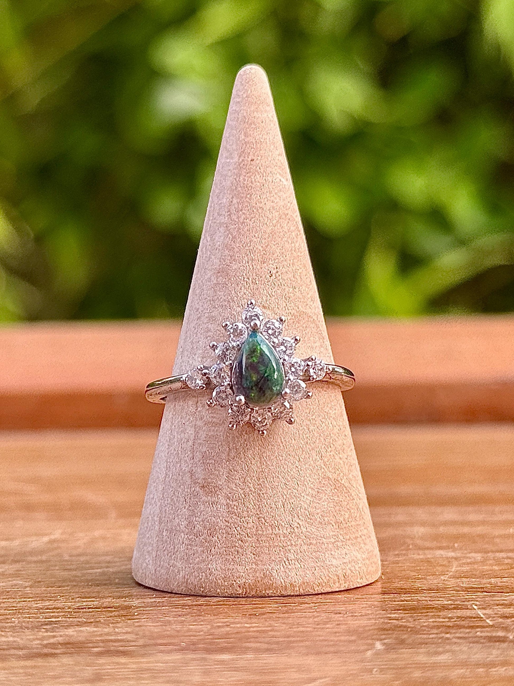 Bague en argent 925 et opale pierre semi précieuse