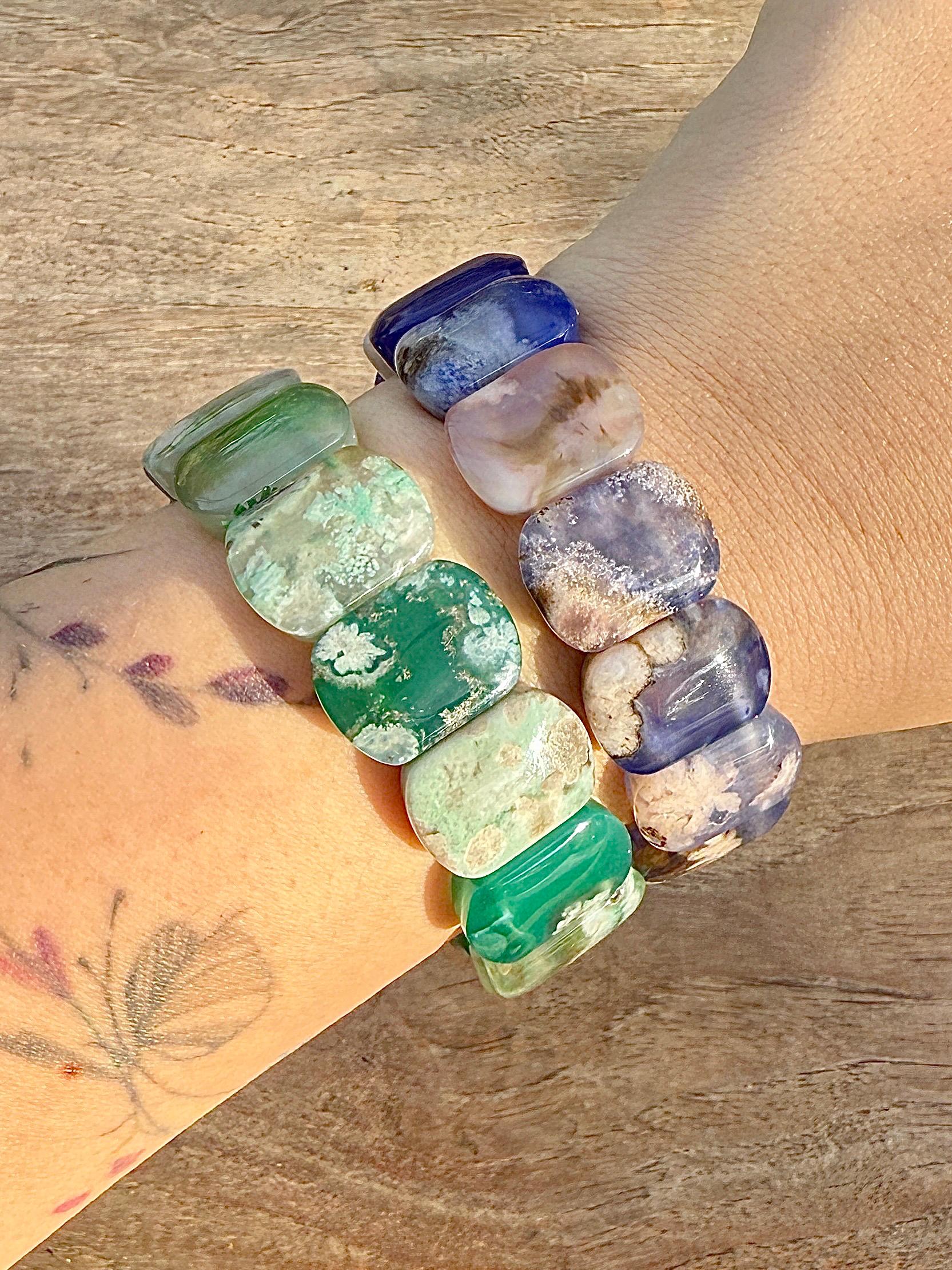 Bracelet jonc souple en agate fleur pierre naturelle semi précieuse