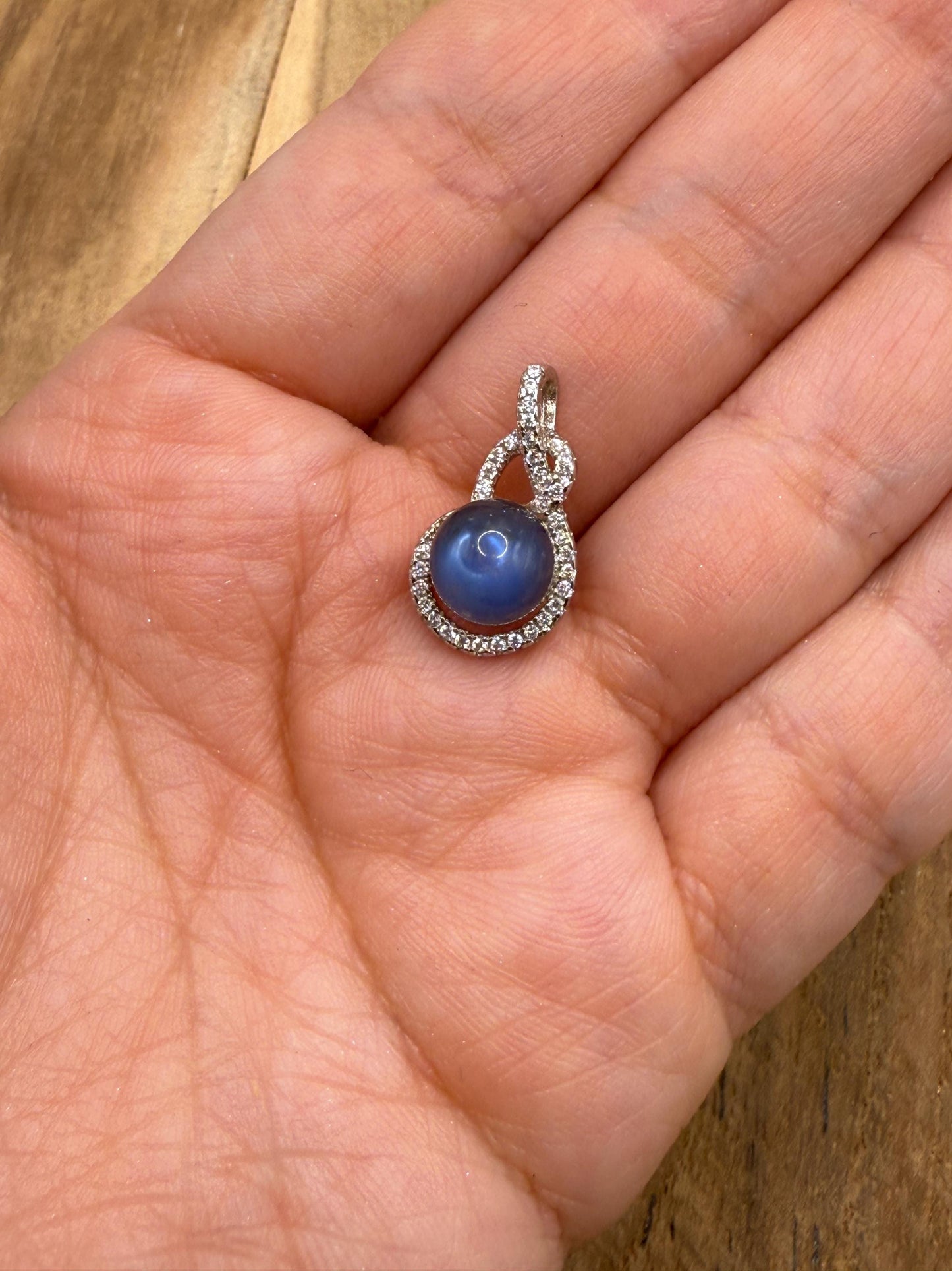 Pendentif en argent et Labradorite en pierre naturelle semi précieuse