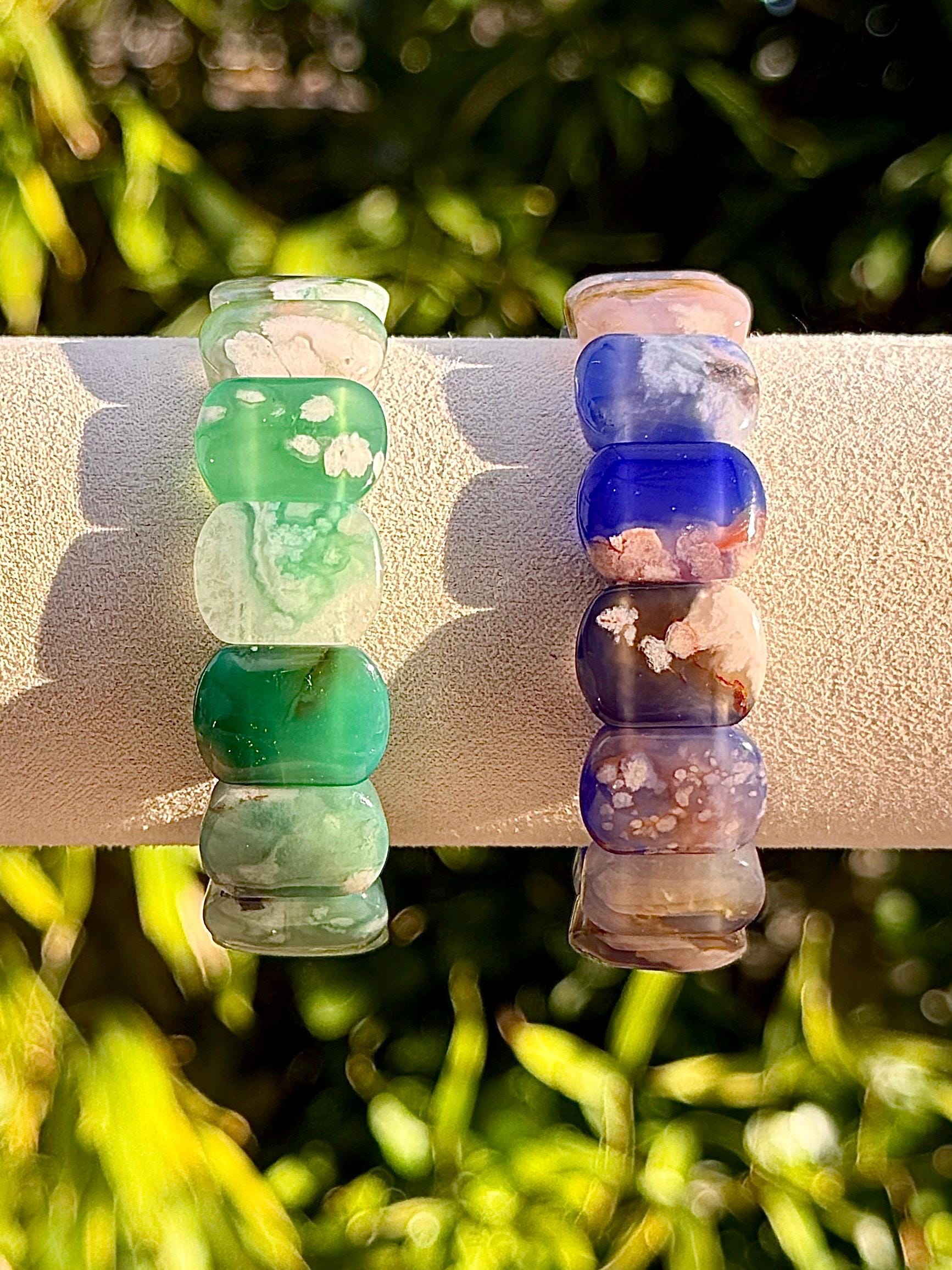 Bracelet jonc souple en agate fleur pierre naturelle semi précieuse