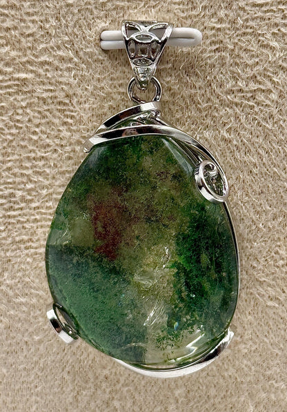 Collier pendentif quartz lodolite - quartz jardin pierre naturelle semi précieuse
