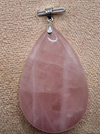Collier pendentif goutte en quartz rose en pierre naturelle