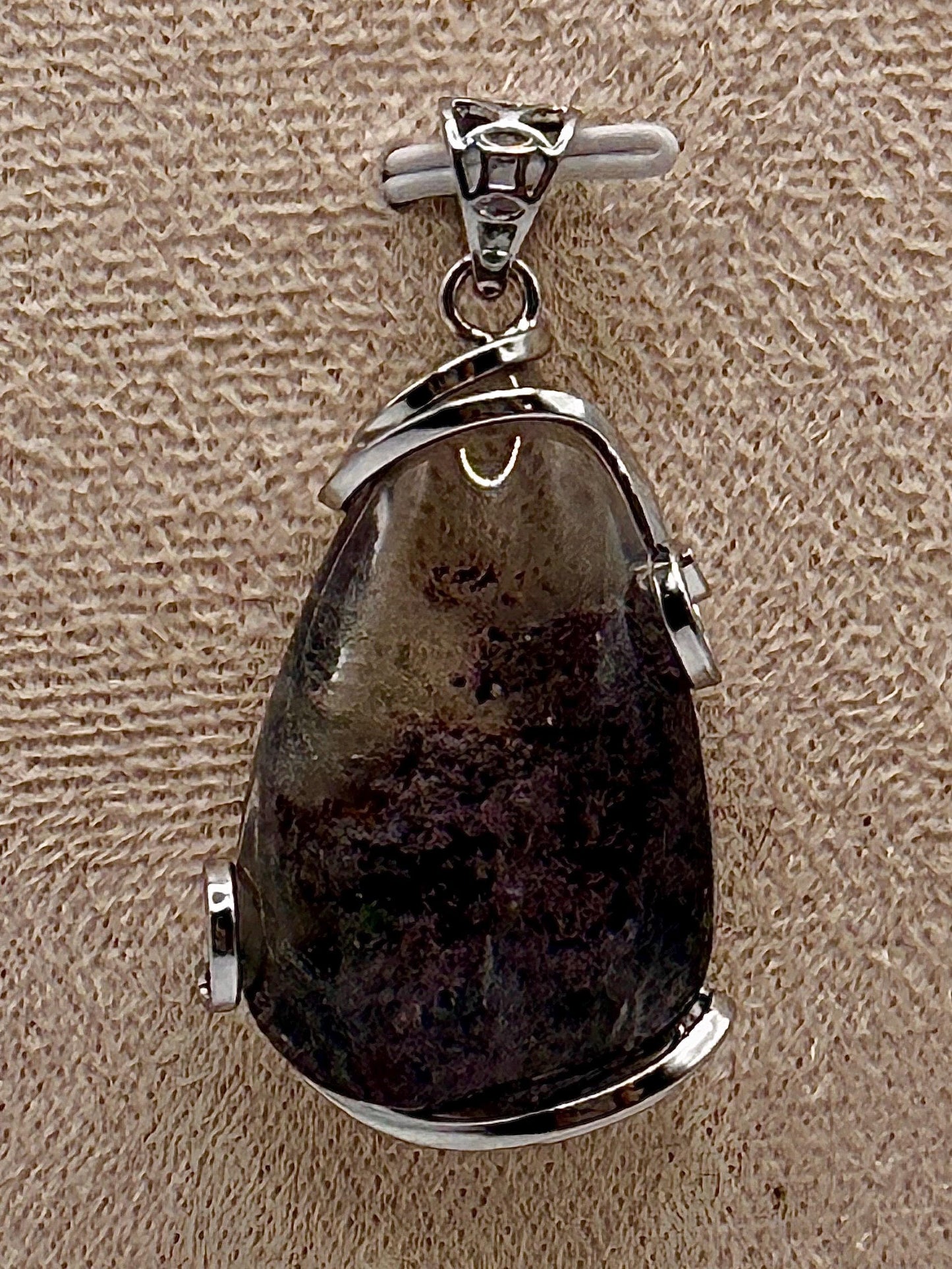 Collier pendentif quartz lodolite - quartz jardin pierre naturelle semi précieuse