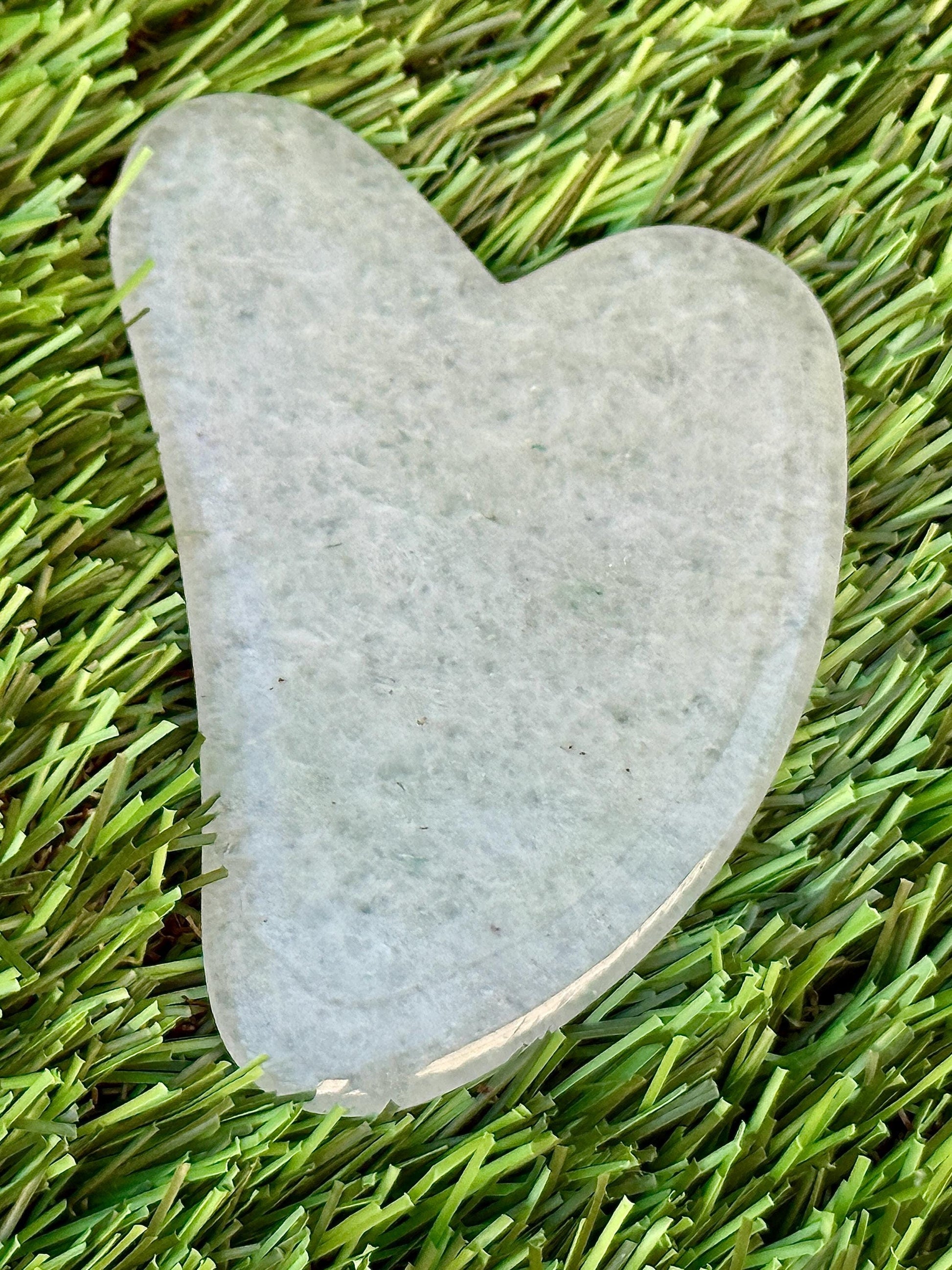 Gua sha visage en pierre naturelle semi précieuse